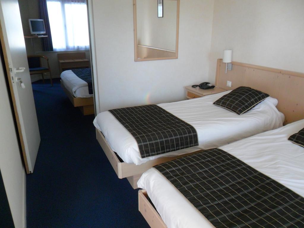 Hotel Anjou à L'Océane Angers-Le Mans Verrieres-en-Anjou Habitación foto